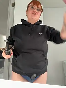 Sweetleeahxx online show from 10/30/25, 01:31