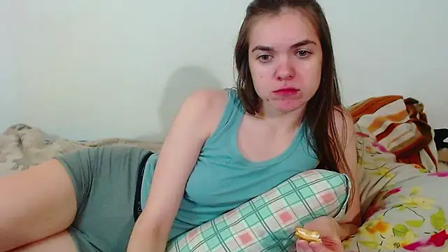 SallyMkn online show from 10/13/25, 11:12