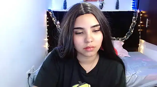 Miapeyton online show from 12/30/24, 03:23