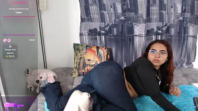 Miapeyton online show from 09/27/25, 08:37