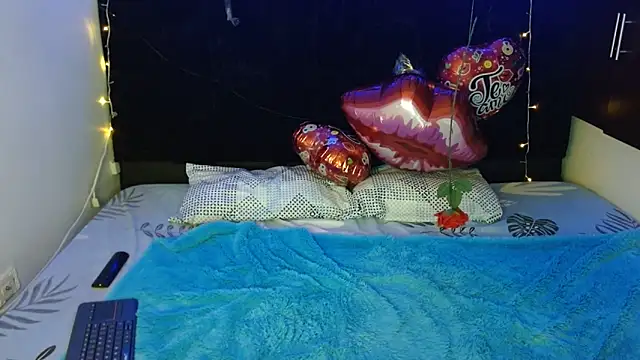 Miapeyton online show from 02/18/25, 02:06