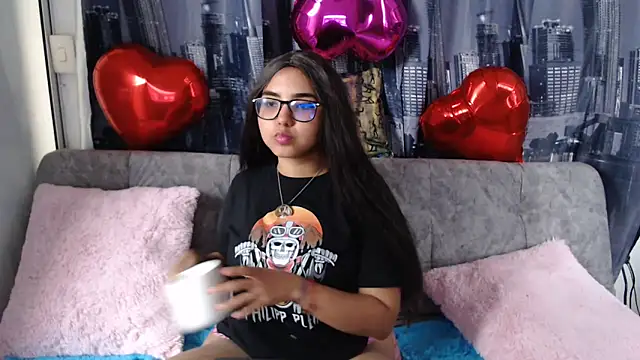 Miapeyton online show from 02/17/25, 09:21