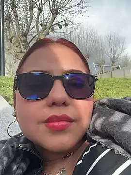 Miapeyton online show from 03/18/25, 03:33