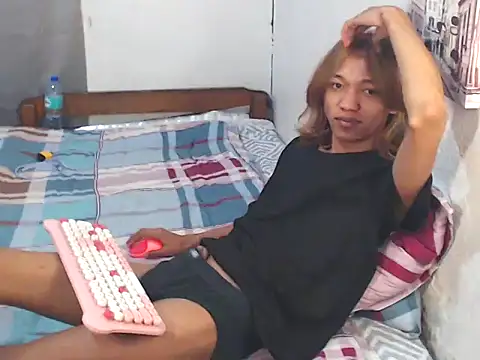 imtwinky online show from 02/15/26, 02:38