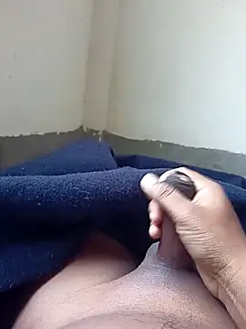 Snapshot of Tanker_95 chatting on 01/07/26, 06:29 Tanker 95 online show from 01/07/26, 06:29