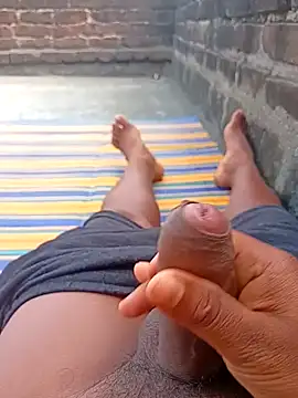 Snapshot of Tanker_95 chatting on 01/31/25, 08:54 Tanker 95 online show from 01/31/25, 08:54