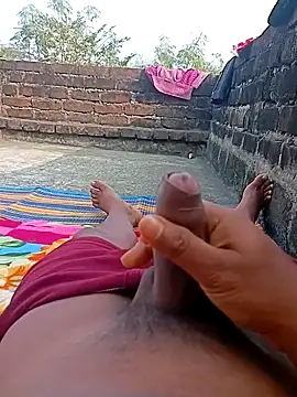 Snapshot of Tanker_95 chatting on 01/24/25, 09:17 Tanker 95 online show from 01/24/25, 09:17