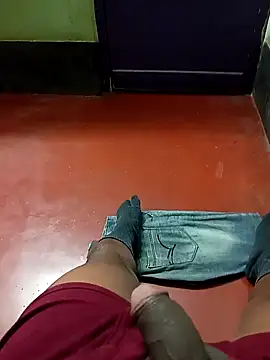 Snapshot of Tanker_95 chatting on 01/13/25, 12:30 Tanker 95 online show from 01/13/25, 12:30