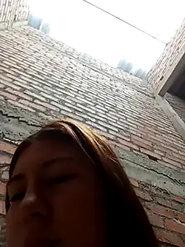 Snapshot of Sara_Brownx chatting on 04/11/26, 07:39 Sara Brownx online show from 04/11/26, 07:39