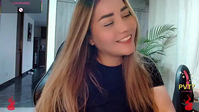 Lucia star   online show from 02/12/26, 10:31