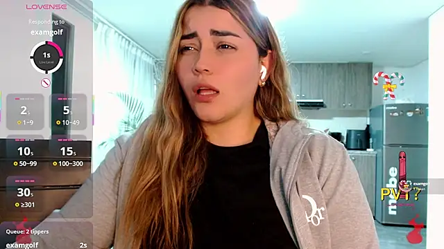 Lucia star   online show from 11/16/25, 02:49