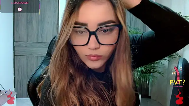 Lucia star   online show from 02/26/26, 01:44