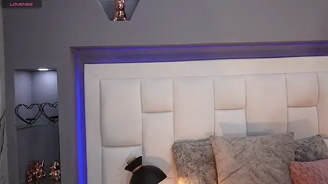 CuteAri online show from 04/04/26, 08:04