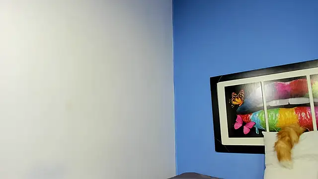 Snapshot of MAVIE_IVANOVA chatting on 11/15/25, 03:21 MAVIE IVANOVA online show from 11/15/25, 03:21