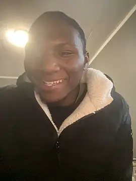 Festivitiesking1 online show from 11/28/25, 01:00