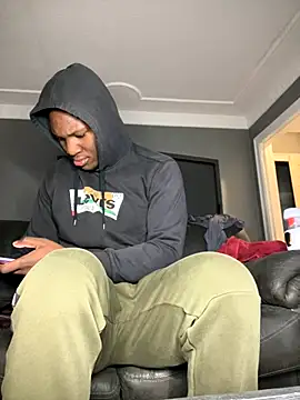 Festivitiesking1 online show from 11/11/25, 01:17