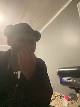 Festivitiesking1 online show from 11/27/25, 02:01