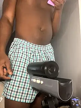 Festivitiesking1 online show from 11/30/25, 02:51