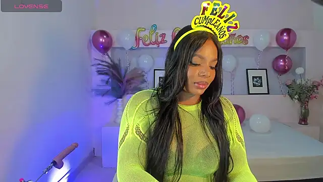 Snapshot of IvyBliss8 chatting on 09/09/25, 03:38 IvyBliss8 online show from 09/09/25, 03:38