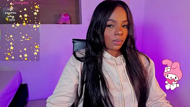 Snapshot of IvyBliss8 chatting on 03/11/25, 12:06 IvyBliss8 online show from 03/11/25, 12:06