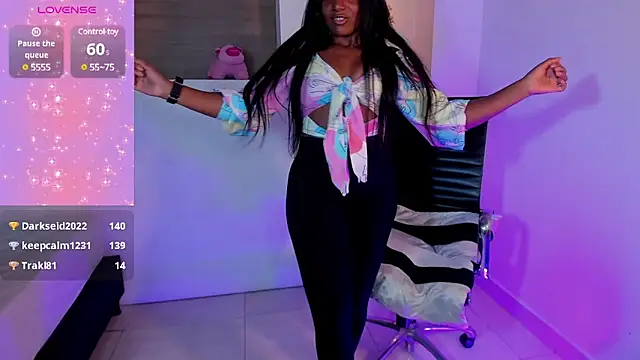 Snapshot of IvyBliss8 chatting on 03/09/25, 06:21 IvyBliss8 online show from 03/09/25, 06:21