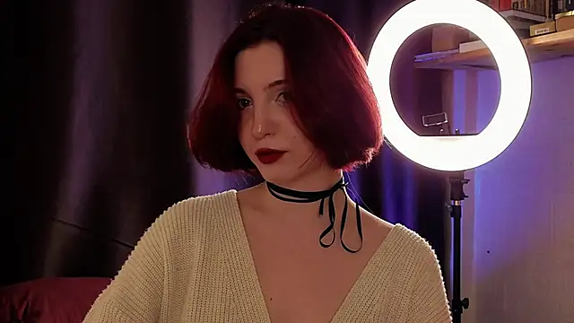 LisaVamp online show from 11/11/25, 10:58