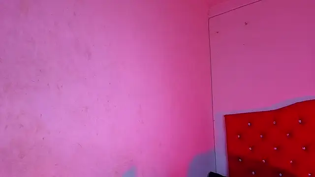 Agatha humidity online show from 03/19/26, 07:52