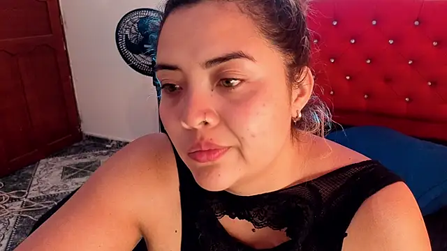Snapshot of Agatha_humidity chatting on 06/21/26, 02:34 Agatha humidity online show from 06/21/26, 02:34