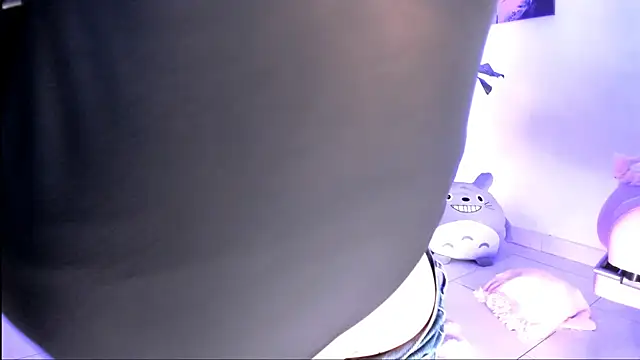 julyana  online show from 11/03/25, 03:26