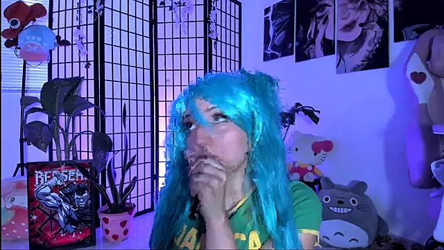 julyana  online show from 10/29/25, 04:06