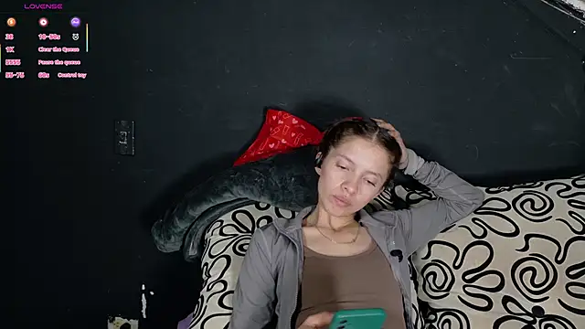 sweetdam12 online show from 11/08/25, 07:28