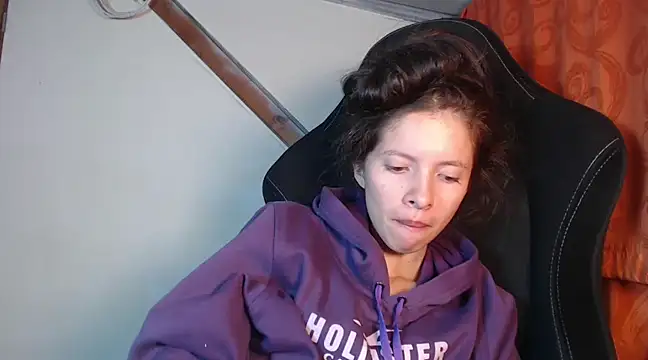 sweetdam12 online show from 02/17/25, 11:22