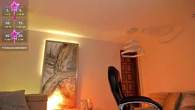 GiaFerrara online show from 06/21/26, 05:52