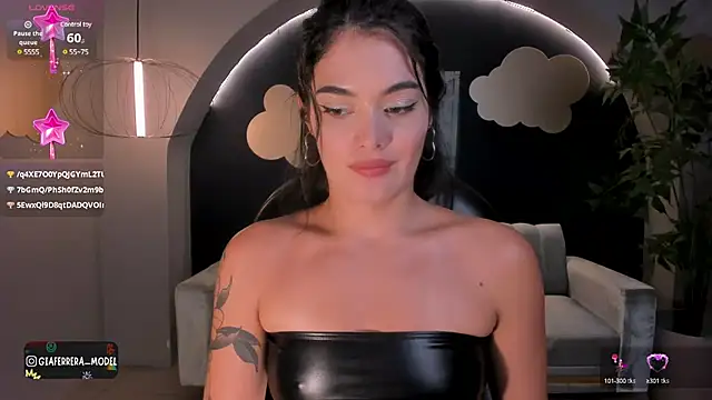 Snapshot of GiaFerrara chatting on 03/18/25, 01:24 GiaFerrara online show from 03/18/25, 01:24