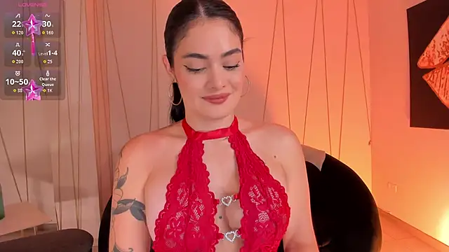 Snapshot of GiaFerrara chatting on 02/13/26, 07:25 GiaFerrara online show from 02/13/26, 07:25