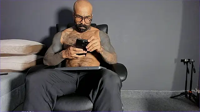 Brock hurn1 online show from 03/25/26, 09:24