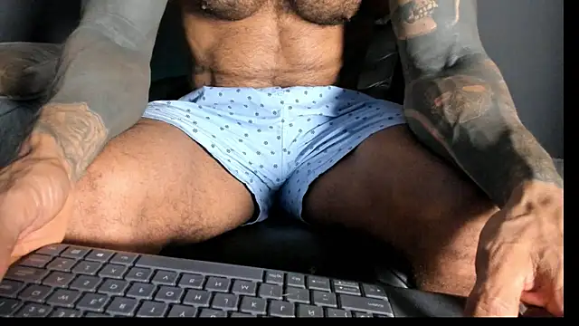 Brock hurn1 online show from 10/23/25, 02:43