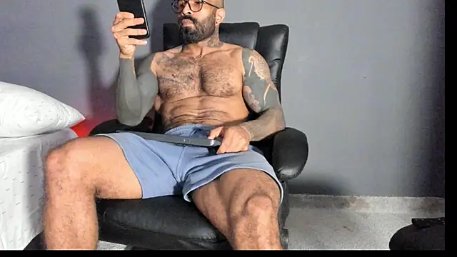 Brock hurn1 online show from 11/13/25, 01:09