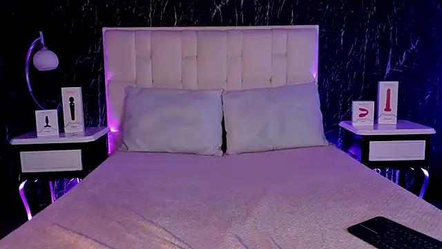 GigiVolkova online show from 12/13/25, 11:33