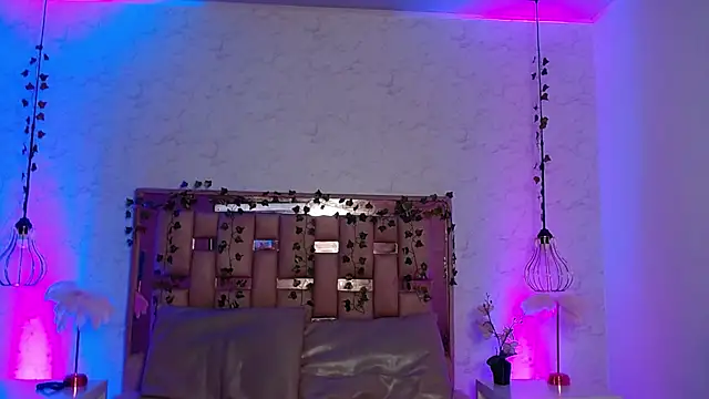 GigiVolkova online show from 03/02/25, 02:30