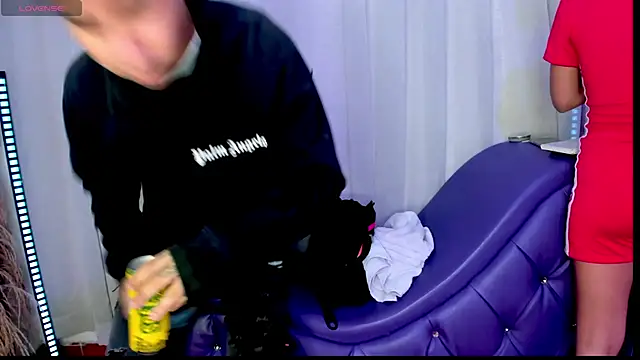 Yourslust  online show from 11/20/25, 07:25