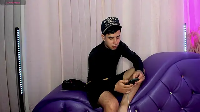 Yourslust  online show from 03/05/26, 01:51