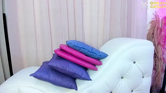 Yourslust  online show from 04/14/26, 02:00