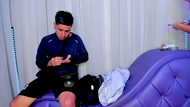 Yourslust  online show from 01/06/26, 07:29