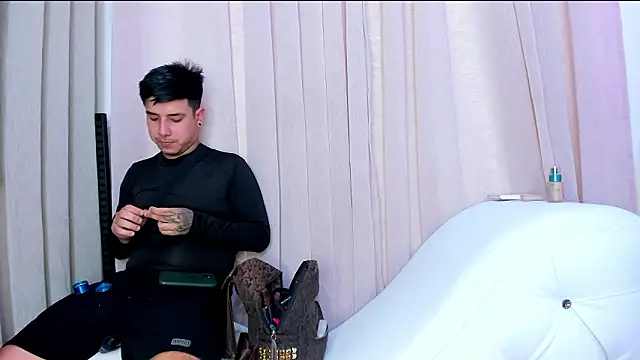 Yourslust  online show from 03/22/26, 08:10