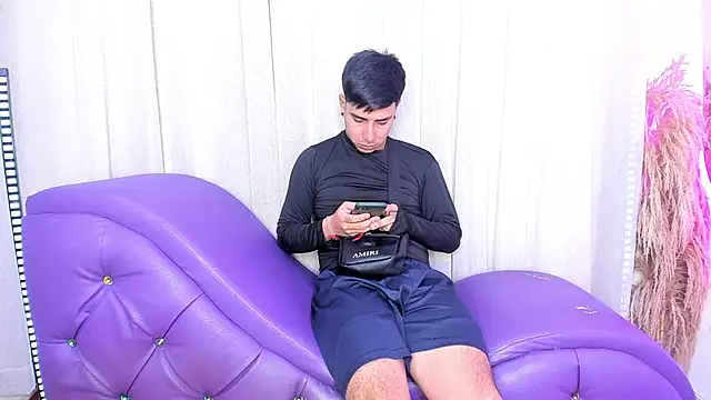 Yourslust  online show from 02/05/26, 12:45