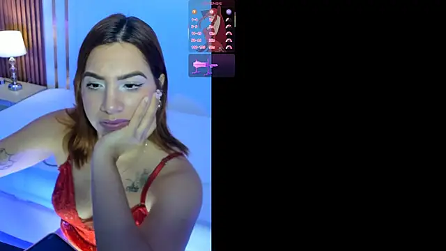 Snapshot of CamilaVegas_ chatting on 06/20/26, 02:22 CamilaVegas online show from 06/20/26, 02:22