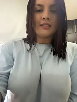 Snapshot of SabrinaVega chatting on 05/25/26, 08:51 SabrinaVega online show from 05/25/26, 08:51
