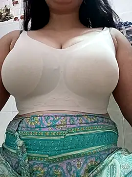 cute-mahek online show from 11/07/25, 06:34