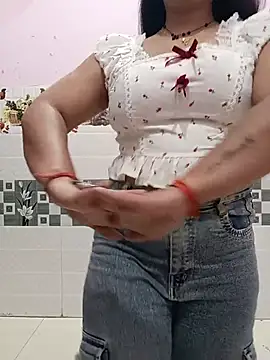 Snapshot of cute-mahek chatting on 06/01/26, 09:53 cute-mahek online show from 06/01/26, 09:53